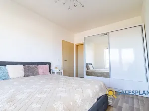 Prodej bytu 2+kk, Praha - Hloubětín, Saarinenova, 58 m2