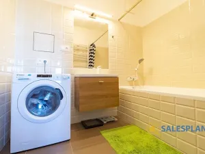 Prodej bytu 2+kk, Praha - Hloubětín, Saarinenova, 58 m2