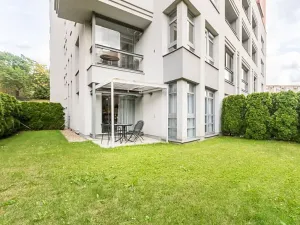 Pronájem bytu 2+kk, Praha - Nové Město, Na slupi, 50 m2