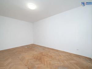 Prodej bytu 2+1, Hranice, Obránců míru, 60 m2