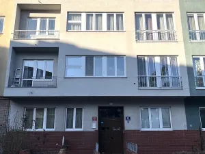 Pronájem bytu 1+kk, Praha - Střešovice, Za Hládkovem, 25 m2