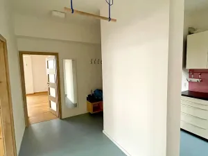 Pronájem bytu 3+1, Praha - Vršovice, Vladivostocká, 71 m2