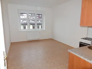 Pronájem bytu 2+kk, Praha - Břevnov, Bělohorská, 60 m2