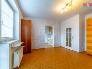 Pronájem bytu 2+kk, Mariánské Lázně - Úšovice, Kubelíkova, 55 m2