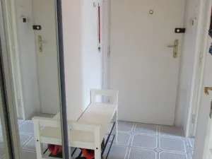 Pronájem bytu 2+kk, Praha - Holešovice, U staré plynárny, 42 m2