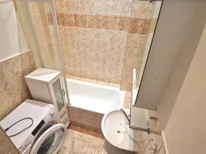 Pronájem bytu 2+kk, Praha - Nusle, Spolupráce, 41 m2