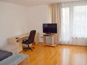 Pronájem bytu 2+kk, Praha - Strašnice, Janýrova, 51 m2