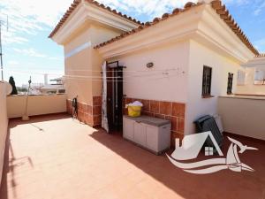 Prodej rodinného domu, Orihuela, Španělsko, Paseo Marítimo de Playa Flamenca, 85 m2