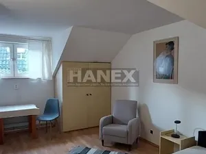 Pronájem bytu 1+kk, Praha - Hlubočepy, Pod Žvahovem, 25 m2