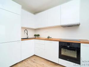 Prodej bytu 3+kk, Praha - Braník, Údolní, 64 m2