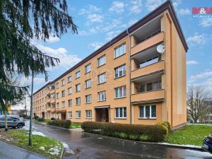 Pronájem bytu 3+1, Karlovy Vary - Stará Role, Hlávkova, 68 m2