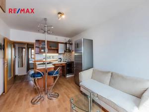 Pronájem bytu 2+kk, Praha - Zbraslav, Václava Rady, 34 m2