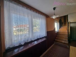 Prodej rodinného domu, Hluk, Hlavní, 231 m2