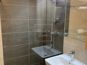 Pronájem bytu 1+kk, Praha - Vršovice, Pod soutratím, 37 m2