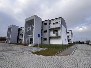 Pronájem bytu 2+kk, Znojmo, Třešňová, 66 m2