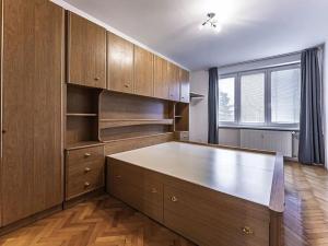 Pronájem bytu 2+1, Praha - Hloubětín, Mochovská, 52 m2