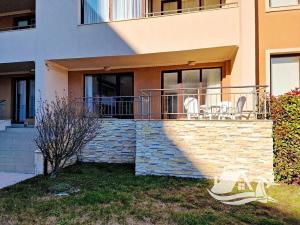 Prodej bytu 2+kk, Obzor, Bulharsko, 68 m2