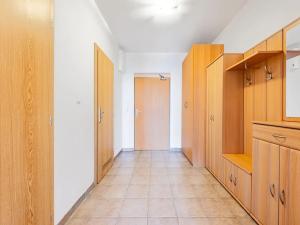 Pronájem bytu 1+kk, Praha - Krč, Panuškova, 44 m2