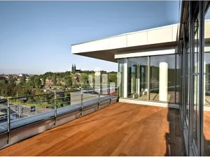 Pronájem kanceláře, Praha - Smíchov, Moulíkova, 296 m2