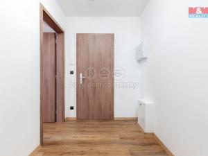 Pronájem bytu 1+kk, Pardubice - Rosice, generála Svobody, 30 m2