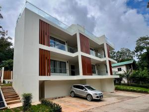 Prodej bytu 3+1, Sandy Bay, Roatán, Honduras, 139 m2