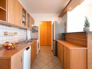 Prodej bytu 2+kk, Praha - Krč, Vikova, 41 m2