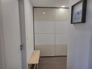 Prodej bytu 2+kk, Praha - Libuš, Novodvorská, 52 m2