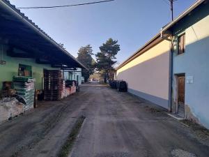 Pronájem skladu, Modřice, 500 m2