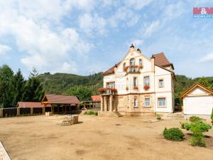 Prodej rodinného domu, Dolní Zálezly, Rudé armády, 309 m2