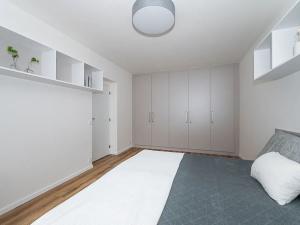 Pronájem bytu 2+kk, Brno, Studentská, 52 m2