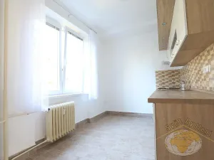 Pronájem bytu 2+kk, Praha - Hloubětín, Poděbradská, 53 m2