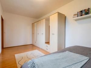 Prodej bytu 2+kk, Praha - Horní Měcholupy, Boloňská, 47 m2