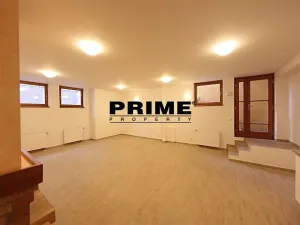 Pronájem rodinného domu, Praha - Jinonice, U dětského hřiště, 350 m2