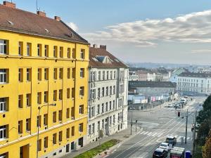 Pronájem bytu 2+1, Brno, Jugoslávská, 83 m2