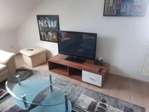 Prodej bytu 2+kk, Vrchlabí, Na Výšině, 53 m2