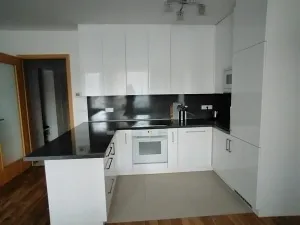 Pronájem bytu 2+kk, Praha - Radlice, Na vysoké I, 58 m2