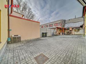 Pronájem bytu 1+kk, Poděbrady, Husova, 33 m2