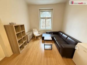 Pronájem bytu 2+kk, Praha - Smíchov, Na Skalce, 40 m2