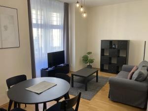 Pronájem bytu 3+kk, Praha - Vinohrady, Na Kozačce, 60 m2