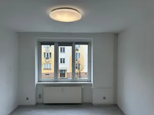 Pronájem bytu 2+kk, Kadaň, kpt. Jaroše, 68 m2