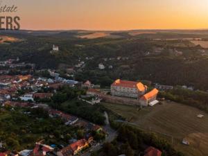 Prodej komerční, Dolní Kounice, Zámecká, 4200 m2