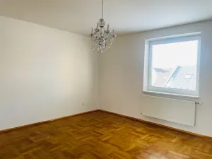 Prodej bytu 2+1, Šumperk, Banskobystrická, 90 m2