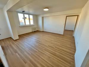 Pronájem bytu 2+kk, Mladá Boleslav, náměstí Republiky, 56 m2