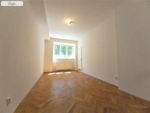 Pronájem bytu 2+kk, Praha - Vinohrady, Vinohradská, 48 m2