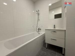 Pronájem bytu 2+1, Karviná - Hranice, Divišova, 58 m2