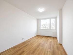 Prodej bytu 3+kk, Praha - Prosek, Vysočanská, 82 m2