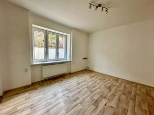 Pronájem bytu 1+kk, Praha - Břevnov, Hošťálkova, 26 m2