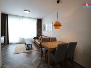 Pronájem bytu 2+kk, Praha - Vysočany, 51 m2