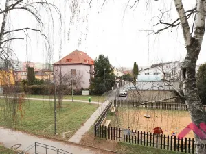 Prodej bytu 2+kk, Praha - Prosek, Lovosická, 45 m2