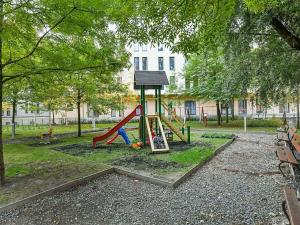 Prodej bytu 2+kk, Praha - Holešovice, Varhulíkové, 48 m2